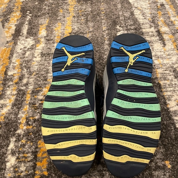 Jordan X (Rio) - Picture 3 of 5